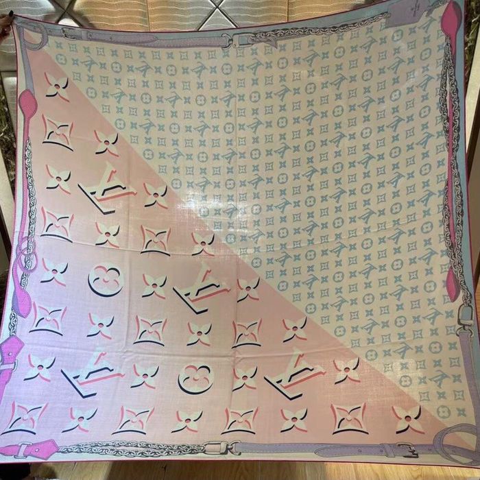 Louis Vuitton Scarf LV00085